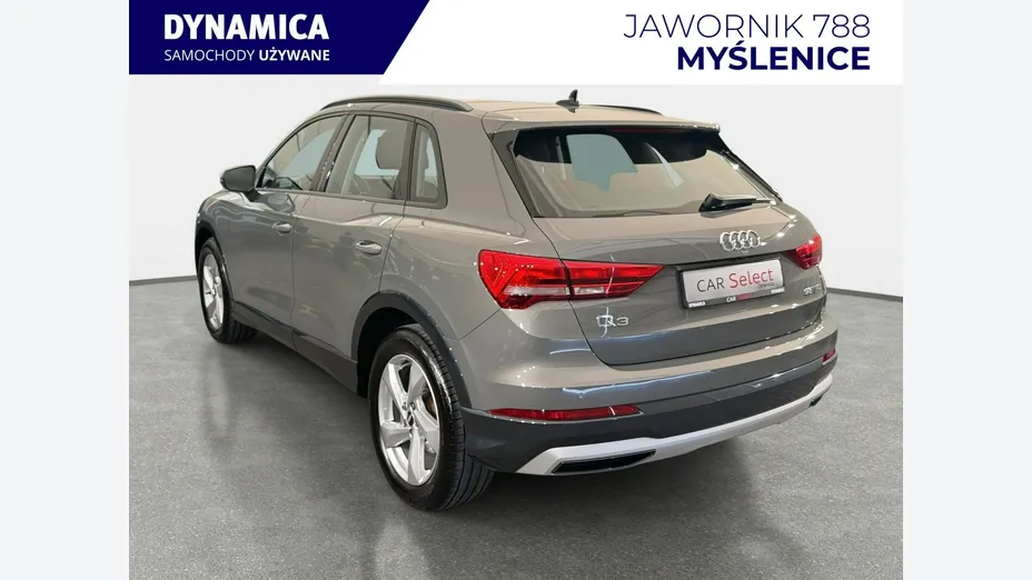 AUDI Q3 -