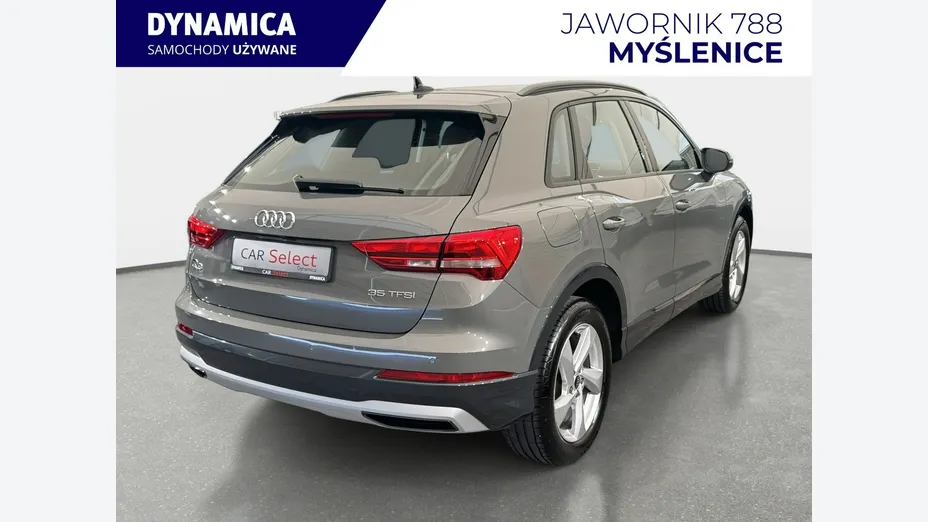 AUDI Q3 -