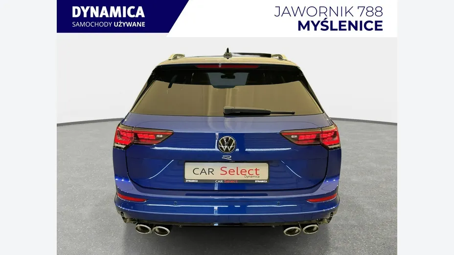 VOLKSWAGEN Golf -