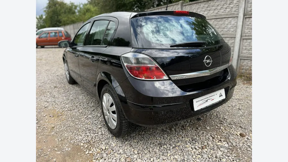 OPEL Astra -
