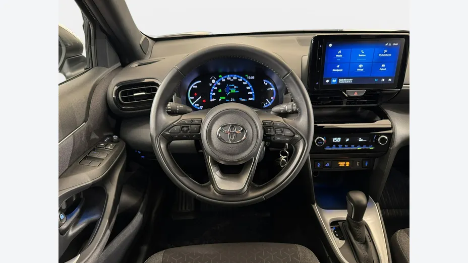 TOYOTA Yaris Cross -