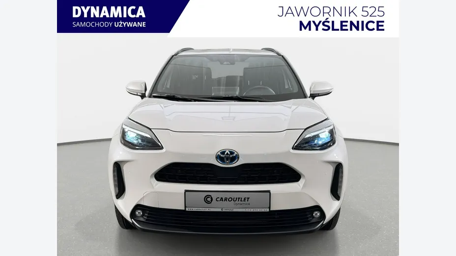 TOYOTA Yaris Cross -
