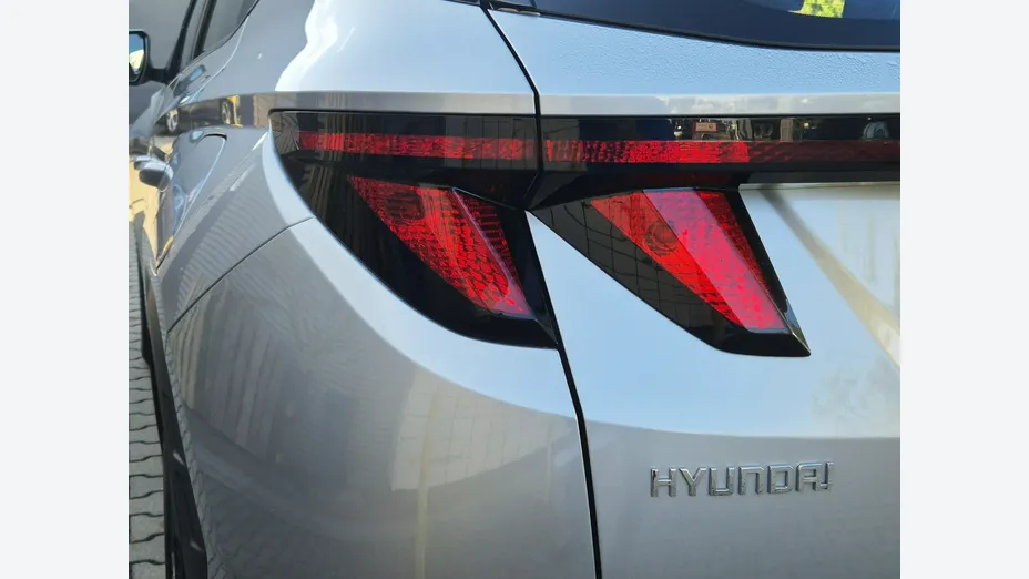 HYUNDAI Tucson -