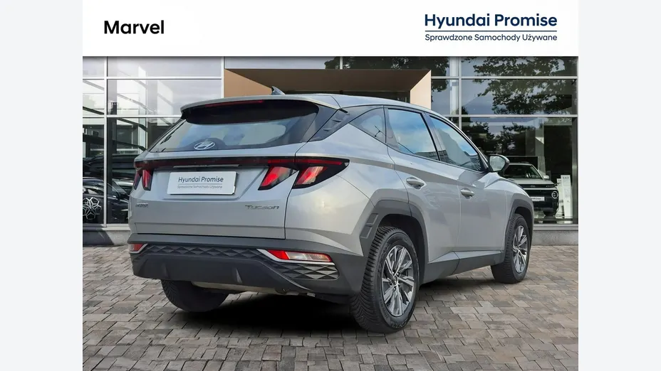 HYUNDAI Tucson -