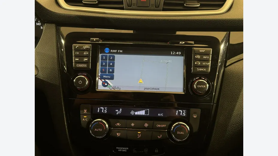 NISSAN Qashqai -