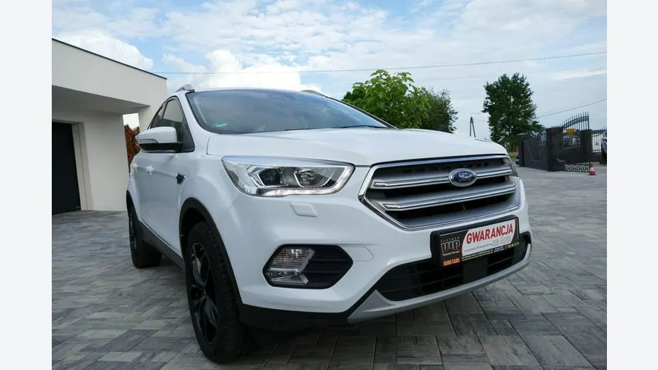 FORD Kuga -
