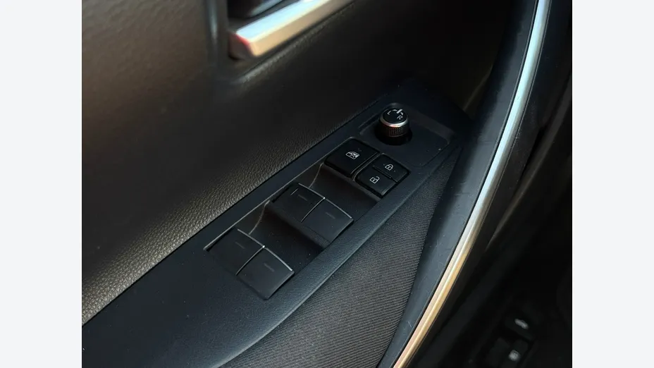 TOYOTA Corolla -