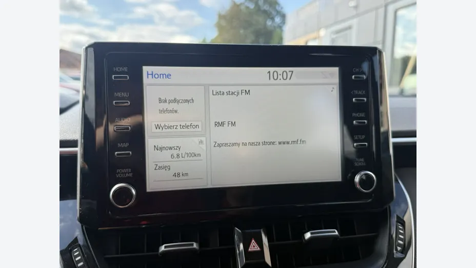 TOYOTA Corolla -