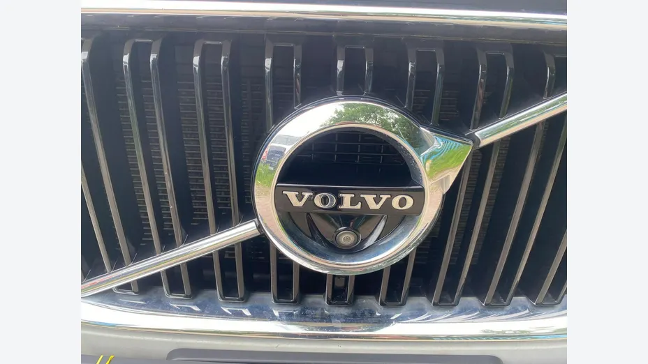 VOLVO XC90 -