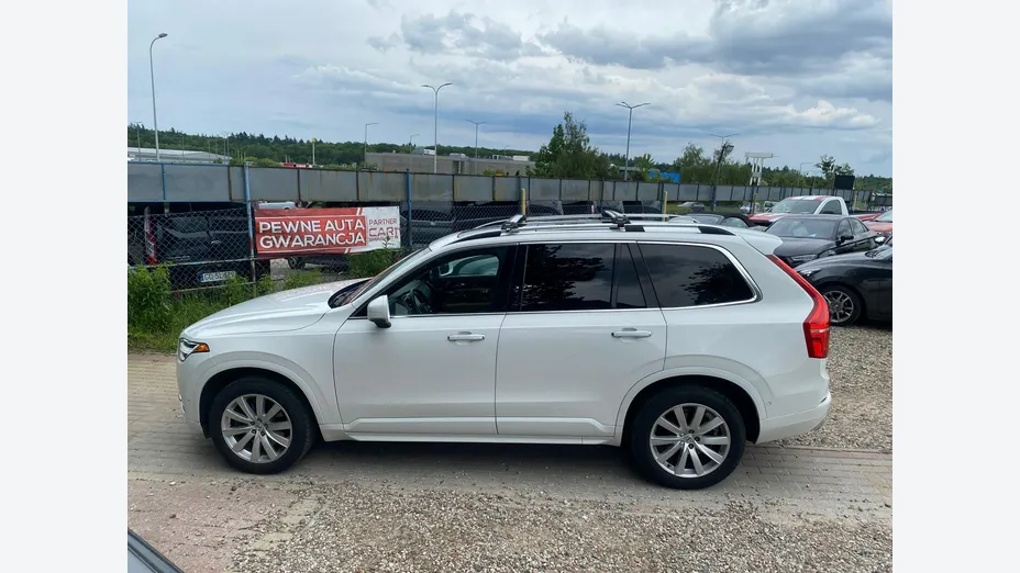 VOLVO XC90 -