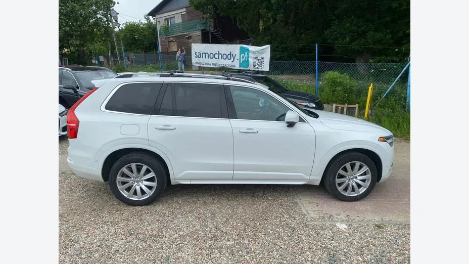 VOLVO XC90 -