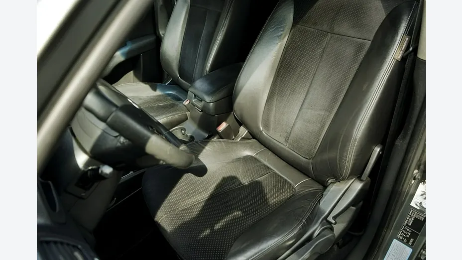 HYUNDAI Santa Fe -