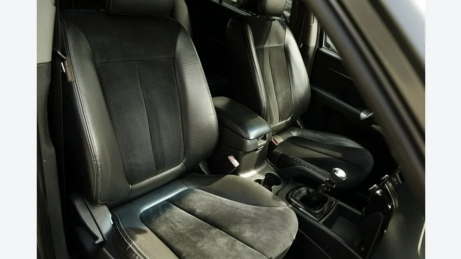 HYUNDAI Santa Fe -