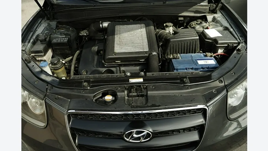 HYUNDAI Santa Fe -