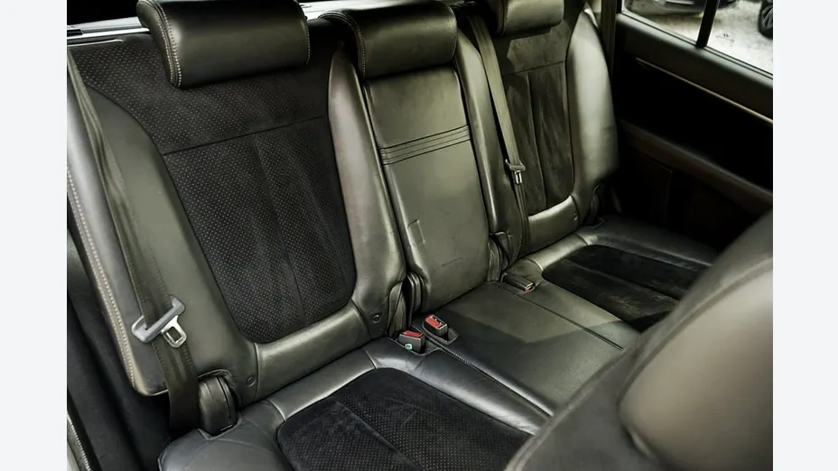 HYUNDAI Santa Fe -
