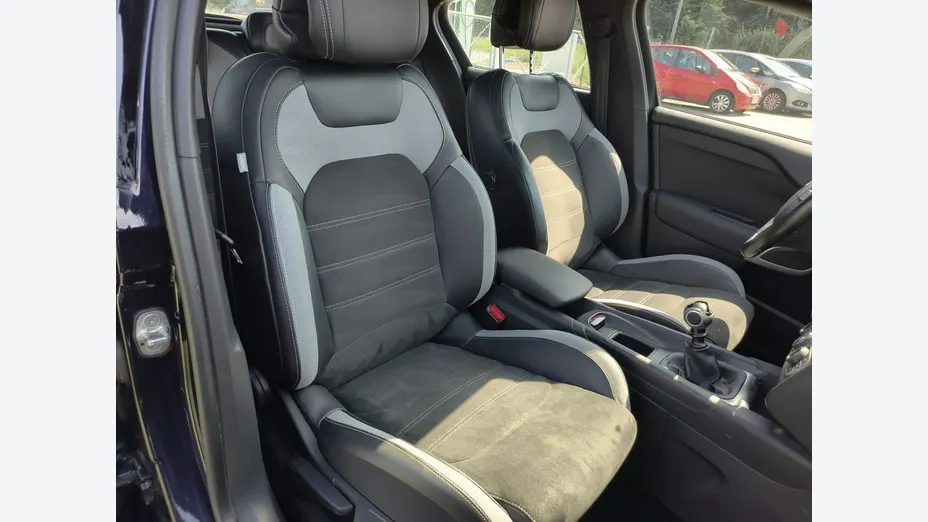 CITROEN DS4 -