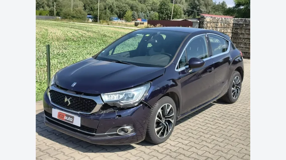 CITROEN DS4 -