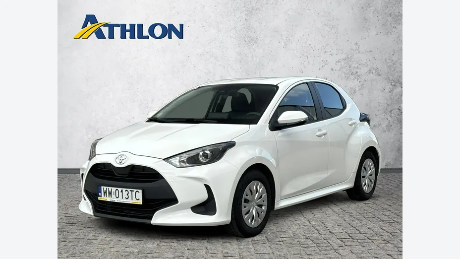 TOYOTA Yaris -