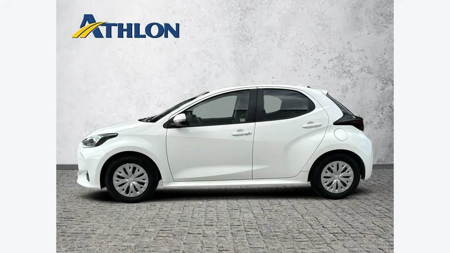 TOYOTA Yaris -