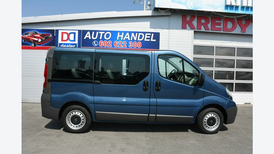 OPEL Vivaro -