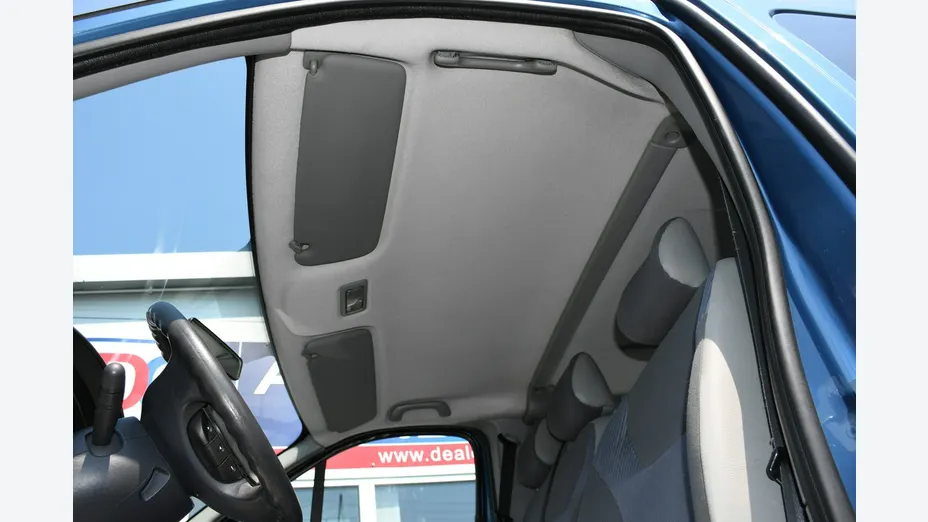 OPEL Vivaro -