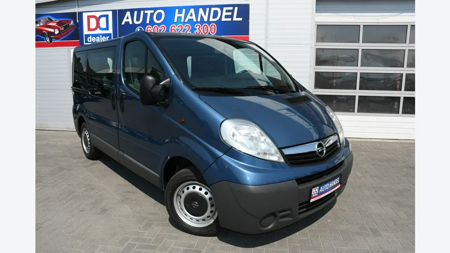 OPEL Vivaro -