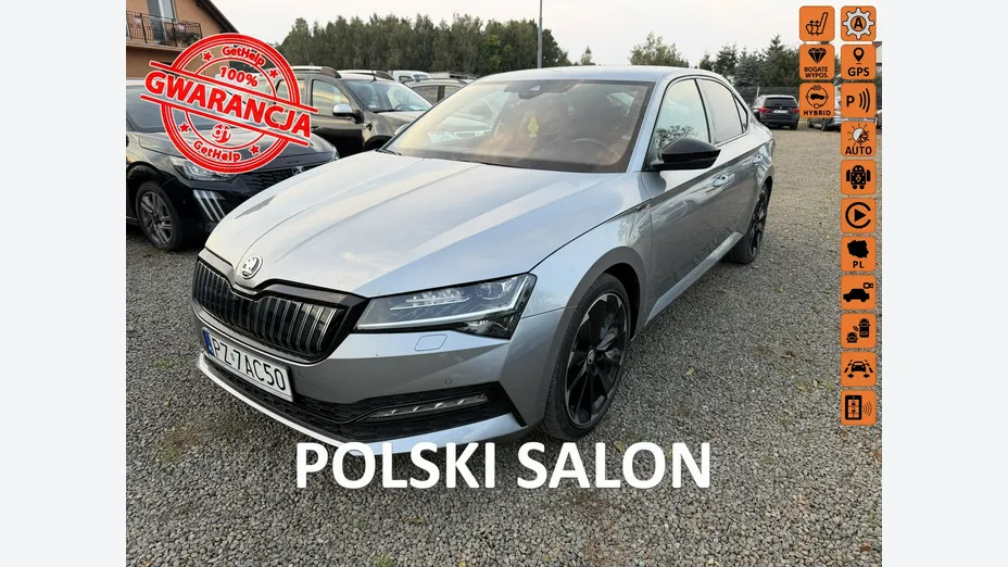 SKODA Superb -