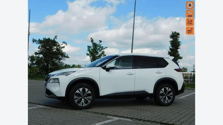 NISSAN X-Trail -