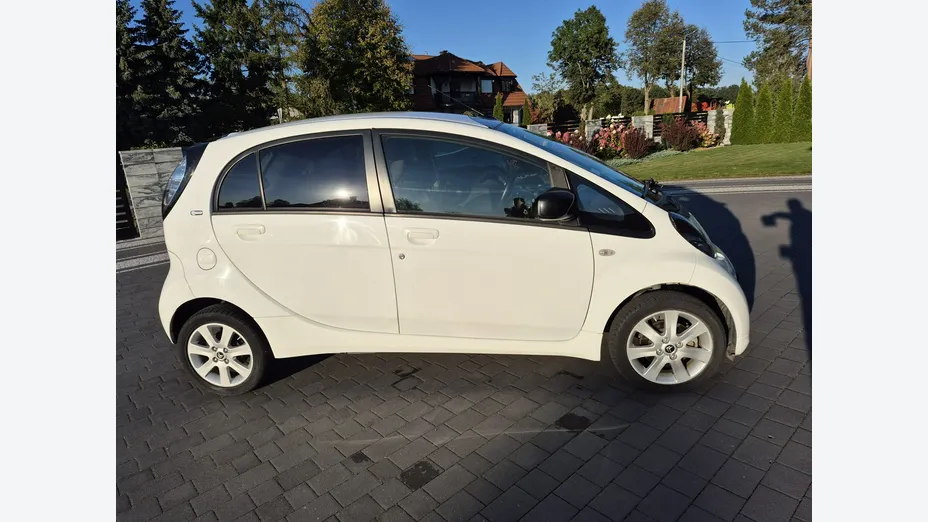 CITROEN C-ZERO -