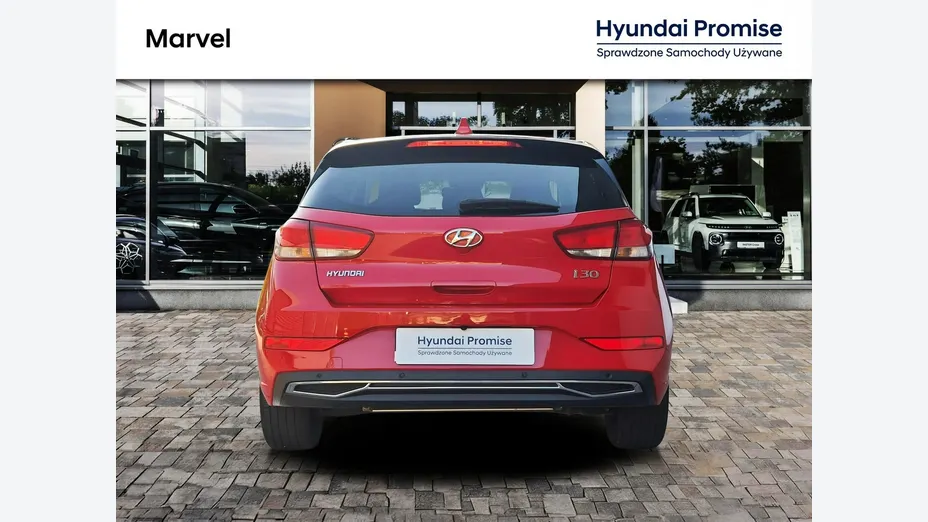 HYUNDAI i30 -