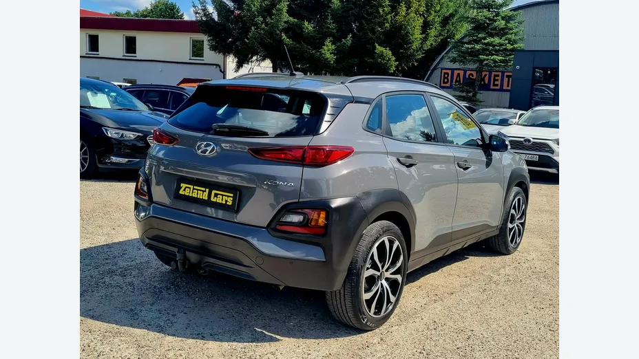 HYUNDAI Kona -