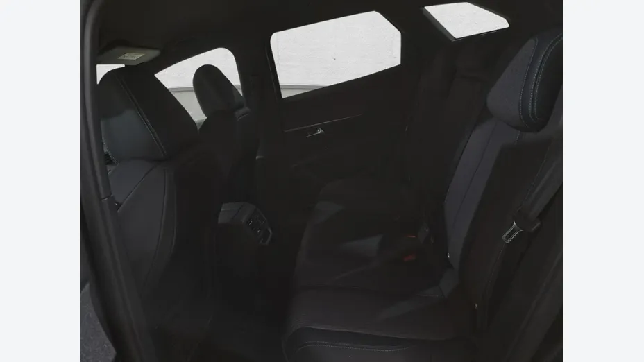 PEUGEOT 3008 -