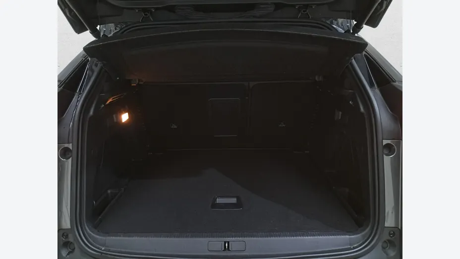 PEUGEOT 3008 -