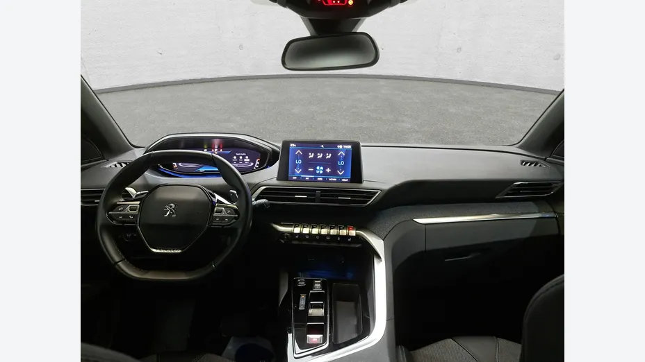 PEUGEOT 3008 -
