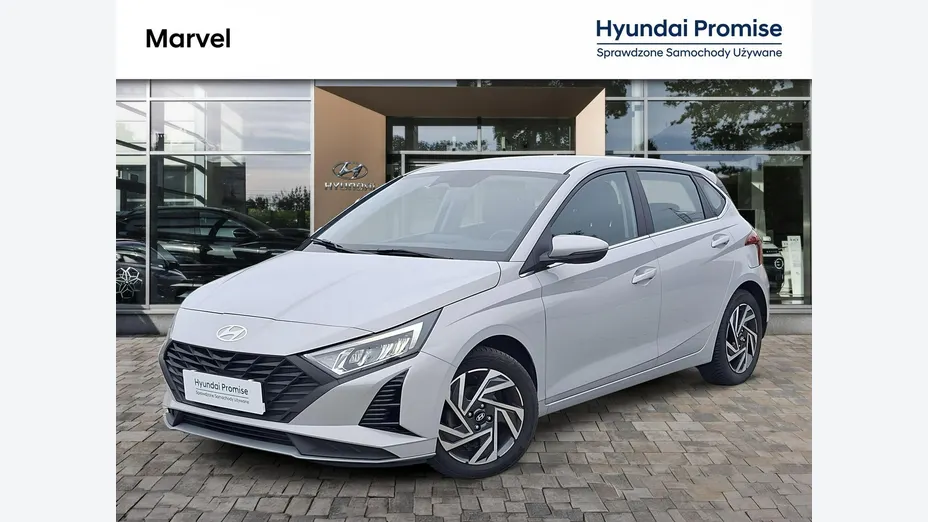 HYUNDAI i20 -