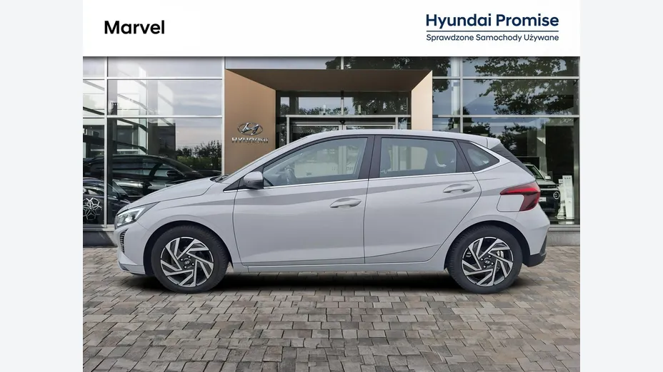 HYUNDAI i20 -