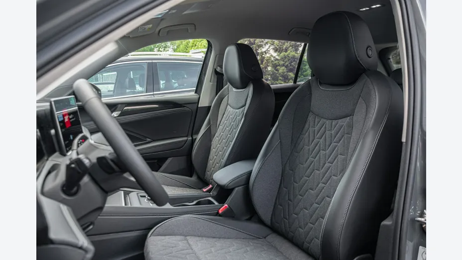 VOLKSWAGEN Tiguan -