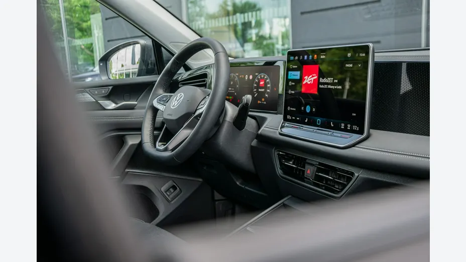 VOLKSWAGEN Tiguan -