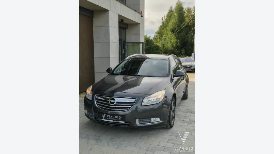 OPEL Insignia -
