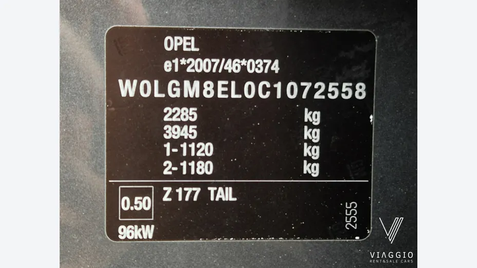 OPEL Insignia -