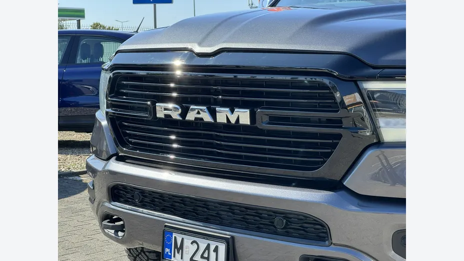 DODGE RAM -