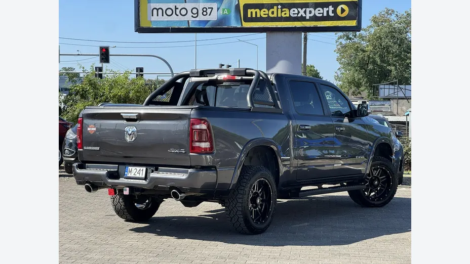 DODGE RAM -