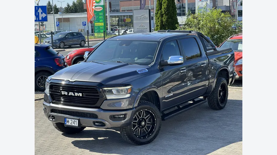 DODGE RAM -