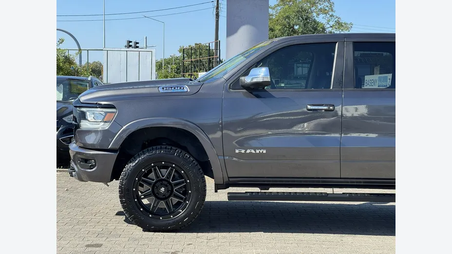 DODGE RAM -