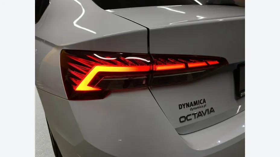 SKODA Octavia -