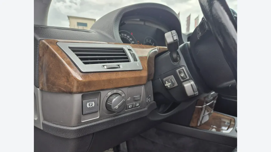 BMW Seria 7 -