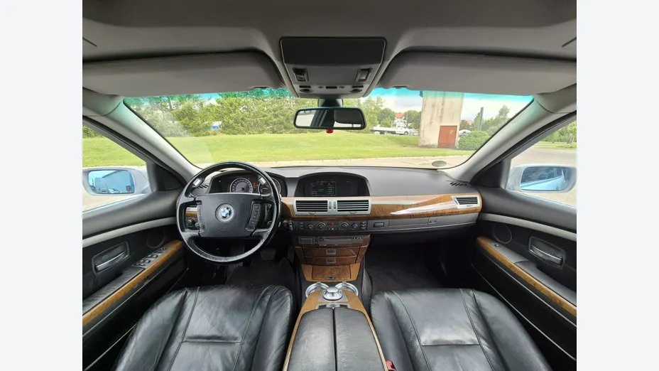 BMW Seria 7 -
