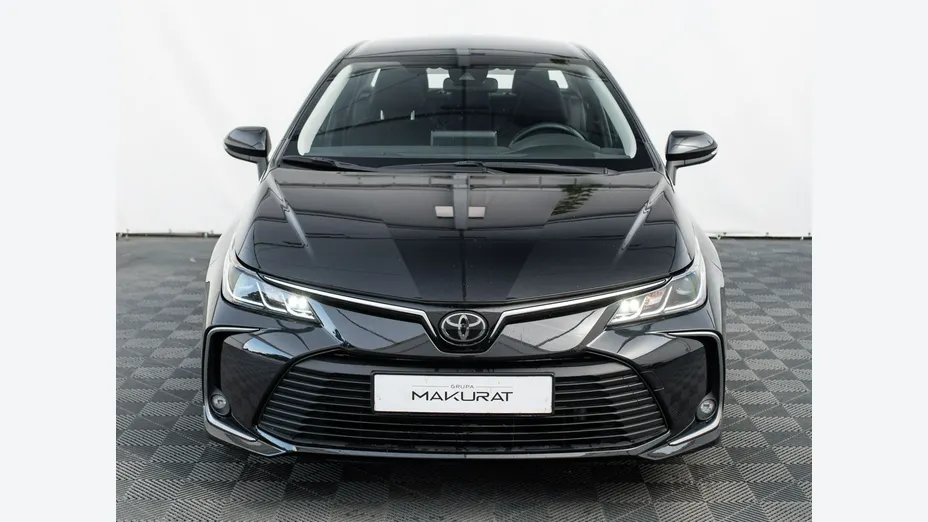 TOYOTA Corolla -