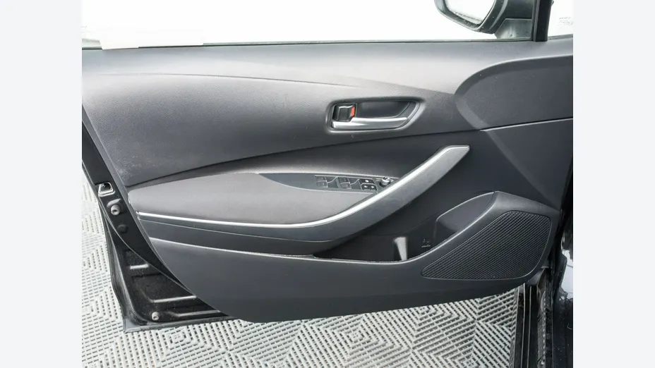 TOYOTA Corolla -