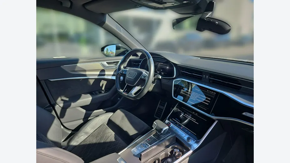 AUDI RS6 Avant -
